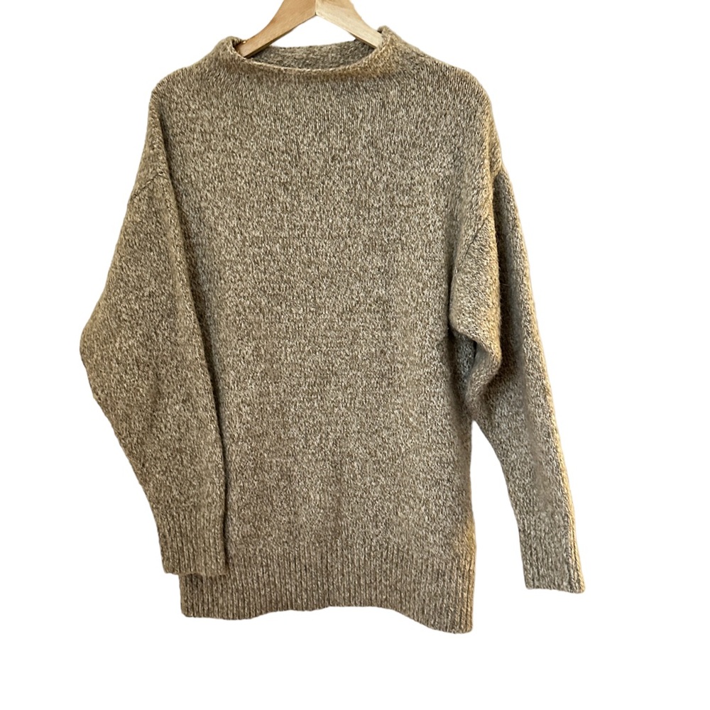 Uniqlo Women's Marled Taupe Turtleneck Sweater